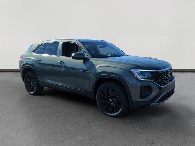 new 2026 Volkswagen Atlas Cross Sport car, priced at $43,241