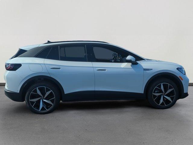 new 2025 Volkswagen ID.4 car, priced at $48,212