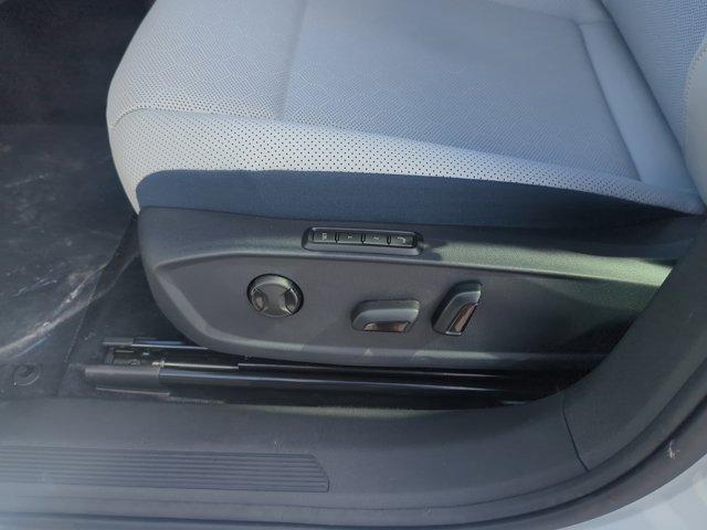 new 2025 Volkswagen ID.4 car, priced at $50,212