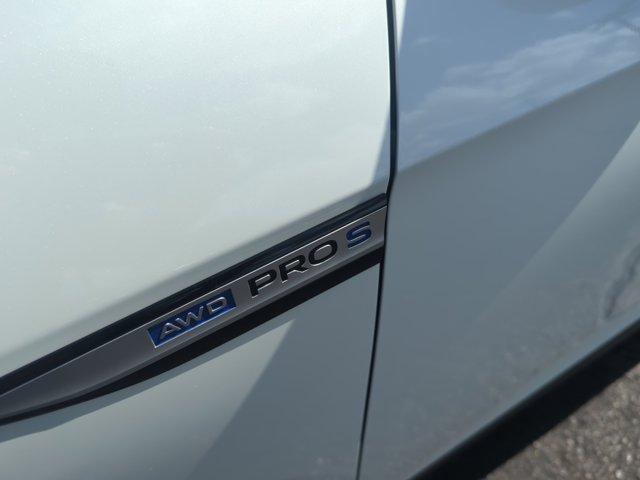 new 2025 Volkswagen ID.4 car, priced at $50,212