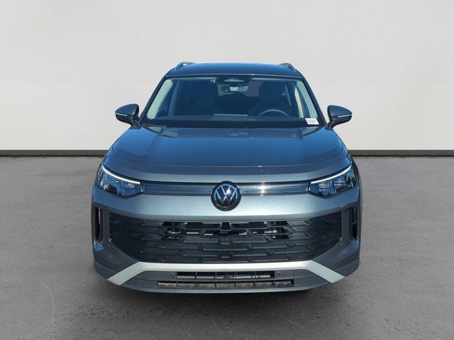 used 2025 Volkswagen Tiguan car, priced at $29,990