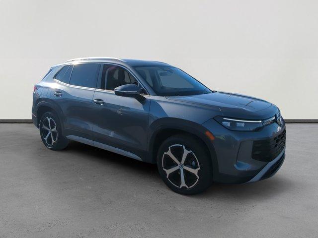 used 2025 Volkswagen Tiguan car, priced at $29,990