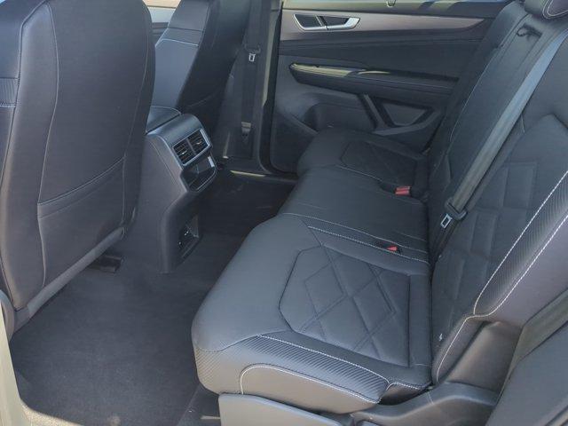 new 2026 Volkswagen Atlas Cross Sport car, priced at $42,812