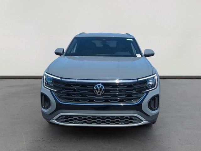 new 2026 Volkswagen Atlas Cross Sport car, priced at $42,812