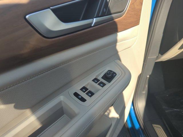 new 2026 Volkswagen Atlas car, priced at $47,300
