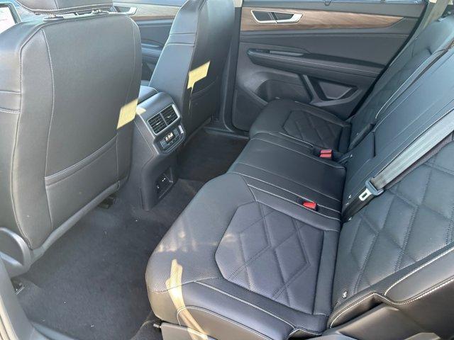 new 2026 Volkswagen Atlas car, priced at $44,620