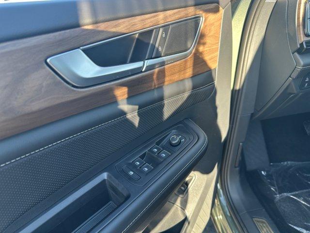 new 2026 Volkswagen Atlas car, priced at $44,620