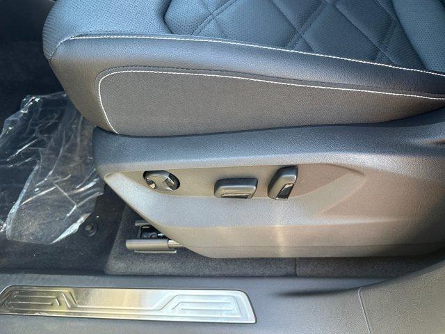 new 2026 Volkswagen Atlas car, priced at $44,620