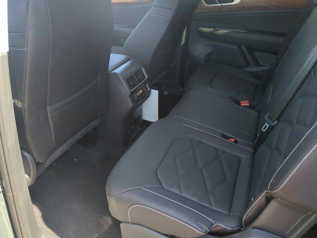 new 2026 Volkswagen Atlas car, priced at $44,762