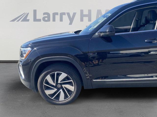 new 2024 Volkswagen Atlas car, priced at $43,998