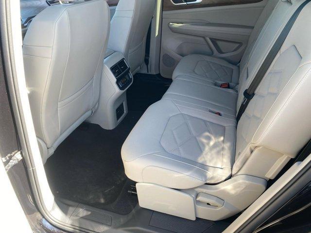 new 2025 Volkswagen Atlas car, priced at $37,725