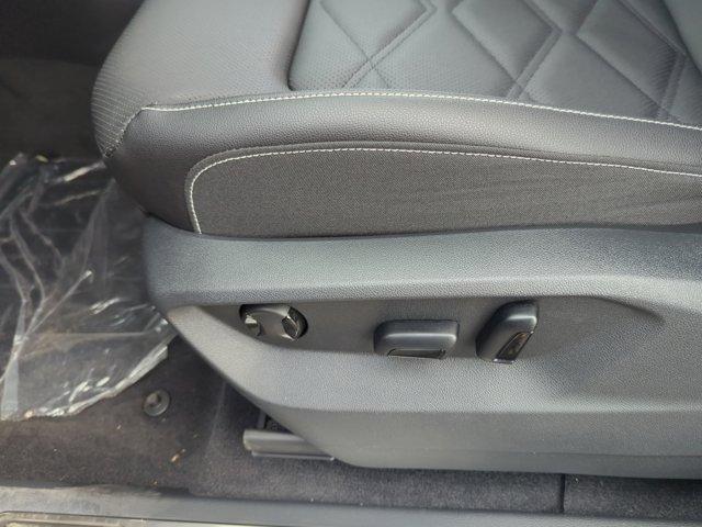 new 2026 Volkswagen Atlas car, priced at $44,324