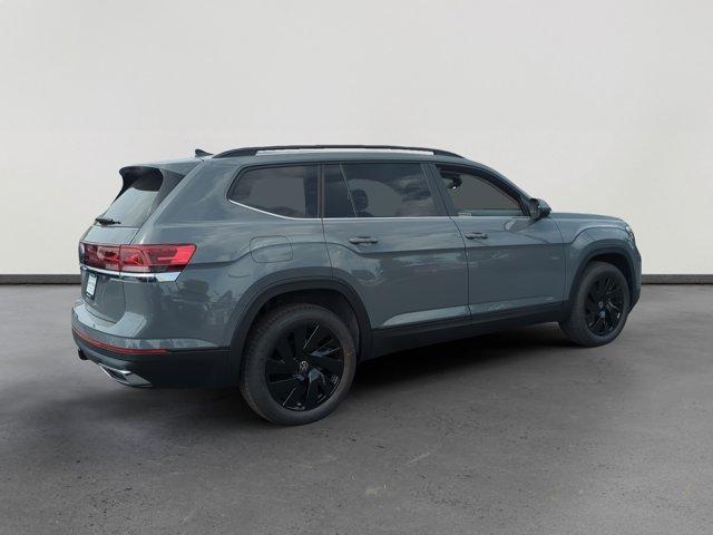 new 2026 Volkswagen Atlas car, priced at $44,324