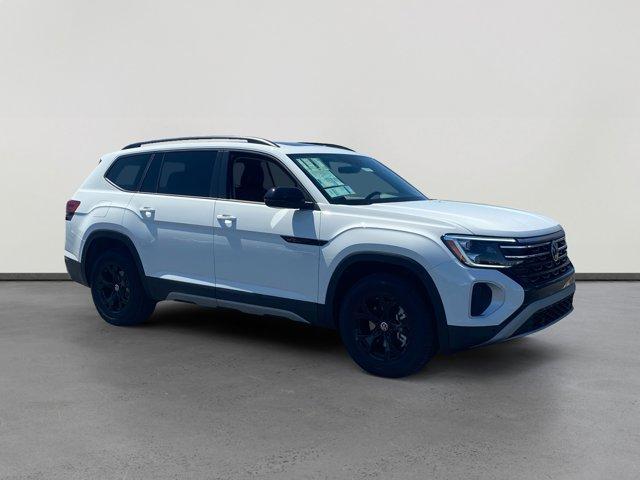 new 2025 Volkswagen Atlas car, priced at $43,574