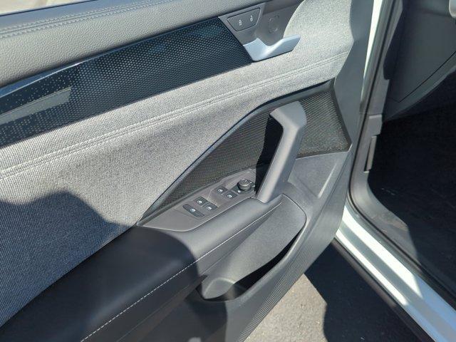 new 2025 Volkswagen Tiguan car, priced at $28,177