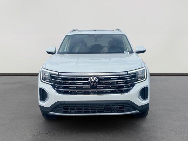 new 2025 Volkswagen Atlas car, priced at $48,804