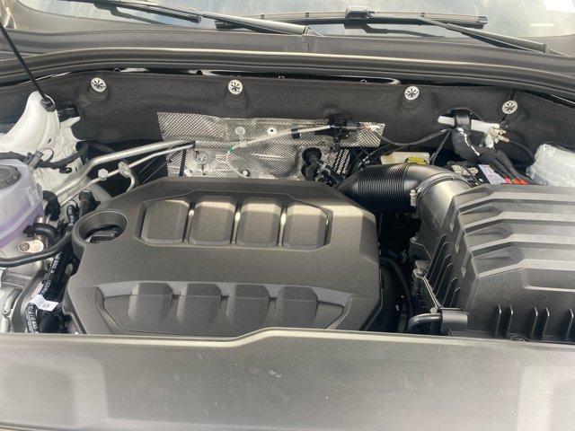 new 2025 Volkswagen Atlas car, priced at $48,804