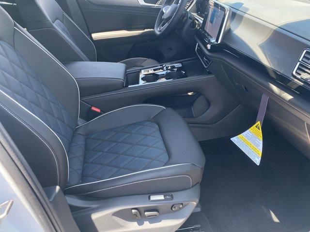 new 2025 Volkswagen Atlas Cross Sport car, priced at $50,926
