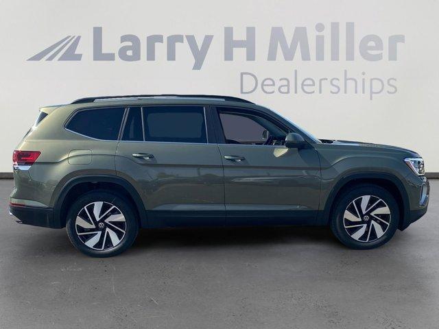 new 2025 Volkswagen Atlas car, priced at $41,306