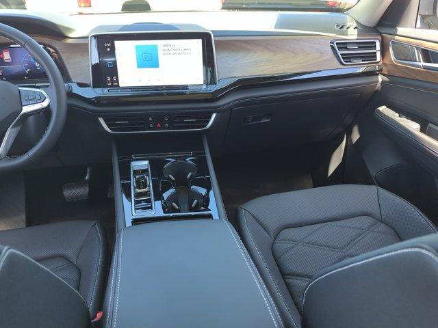 new 2026 Volkswagen Atlas car, priced at $47,820