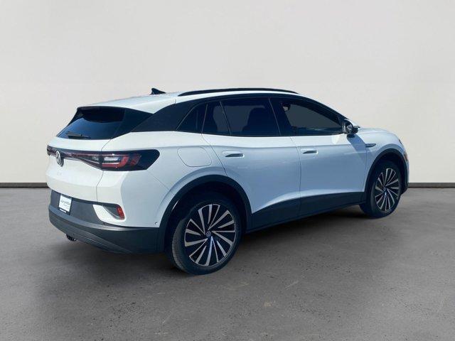 new 2025 Volkswagen ID.4 car, priced at $43,076