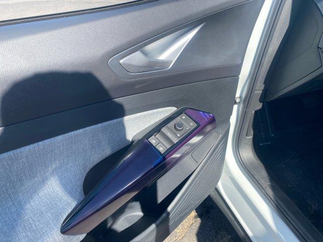 new 2025 Volkswagen ID.4 car, priced at $42,076