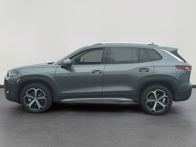 new 2025 Volkswagen Tiguan car, priced at $36,094