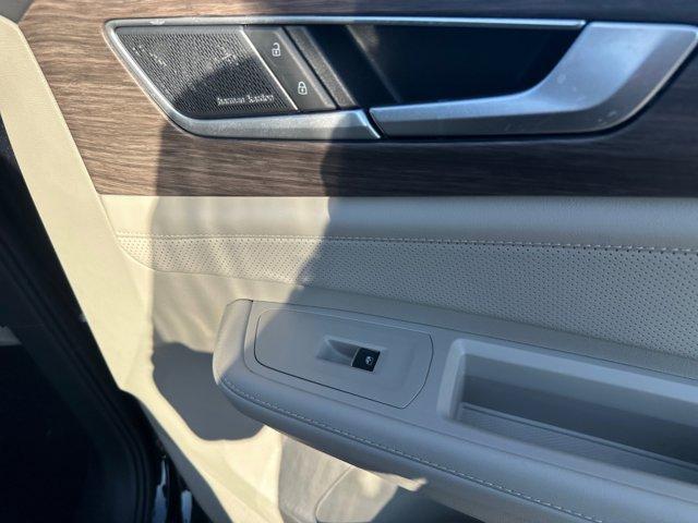 new 2026 Volkswagen Atlas car, priced at $53,943