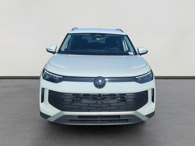 new 2025 Volkswagen Tiguan car, priced at $27,003