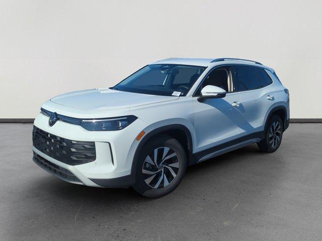 new 2025 Volkswagen Tiguan car, priced at $27,003