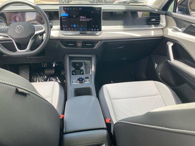 new 2025 Volkswagen Tiguan car, priced at $37,014