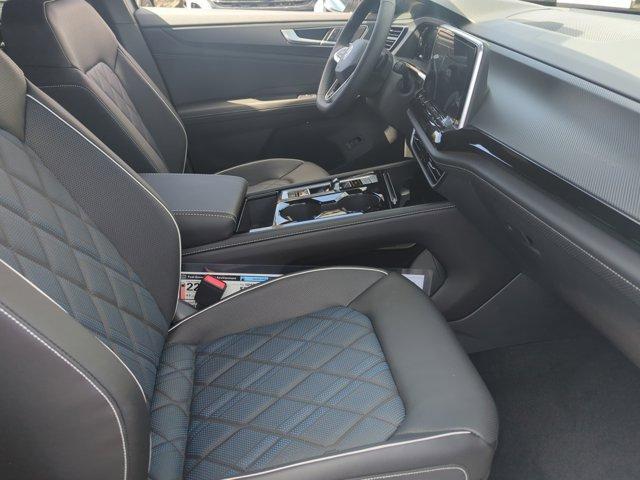 new 2026 Volkswagen Atlas Cross Sport car, priced at $52,295