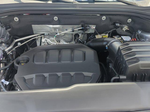 new 2026 Volkswagen Atlas Cross Sport car, priced at $52,295