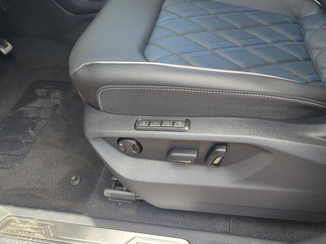 new 2026 Volkswagen Atlas Cross Sport car, priced at $52,295