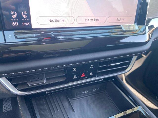 new 2025 Volkswagen Atlas car, priced at $43,544