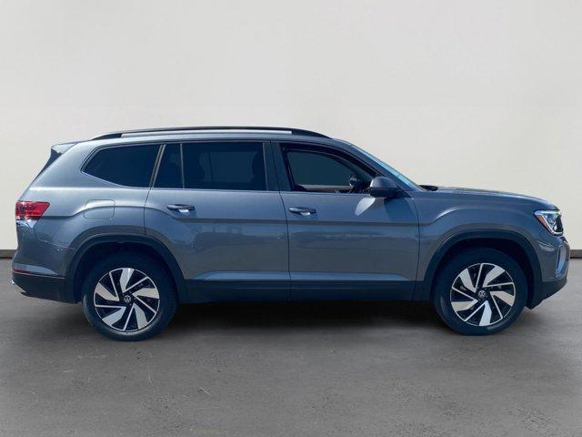 new 2025 Volkswagen Atlas car, priced at $40,544