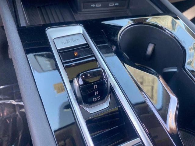 new 2025 Volkswagen Atlas car, priced at $40,544