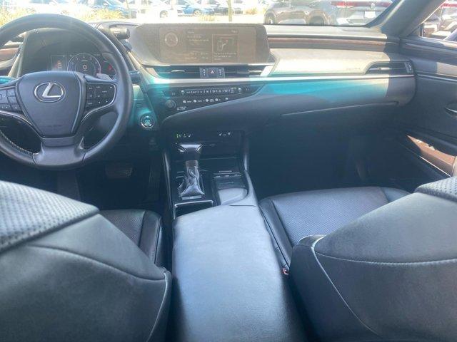 used 2019 Lexus ES 350 car, priced at $27,678