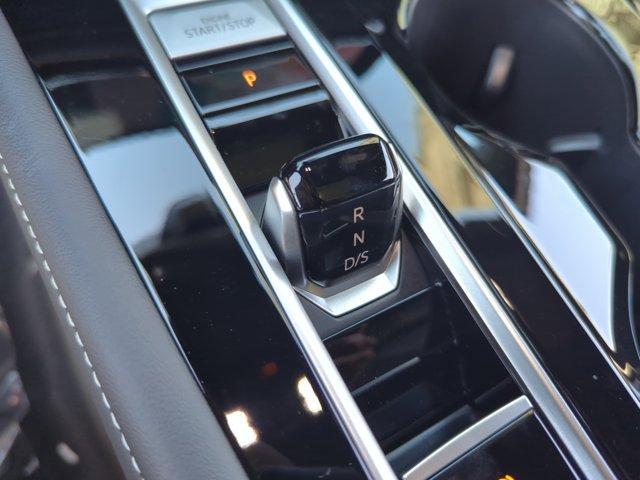 new 2026 Volkswagen Atlas Cross Sport car, priced at $48,896