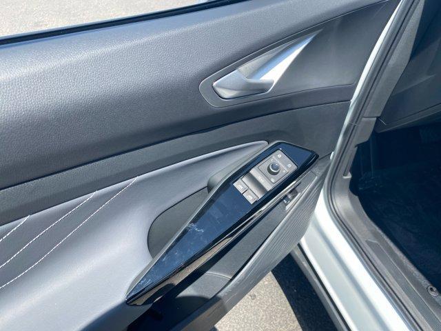 new 2025 Volkswagen ID.4 car, priced at $47,631