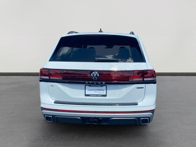 new 2025 Volkswagen Atlas car, priced at $43,754