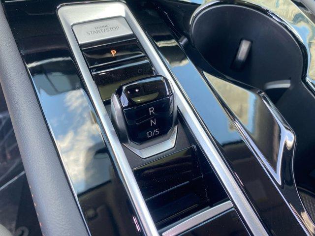 new 2025 Volkswagen Atlas car, priced at $43,754