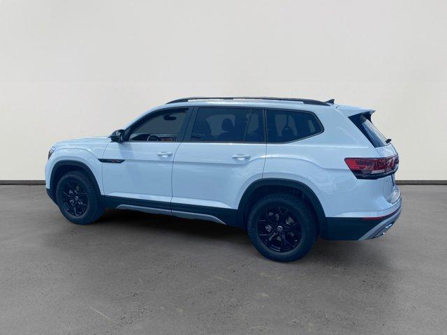 new 2025 Volkswagen Atlas car, priced at $43,754