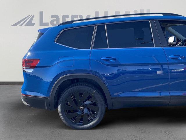 new 2025 Volkswagen Atlas car, priced at $45,412