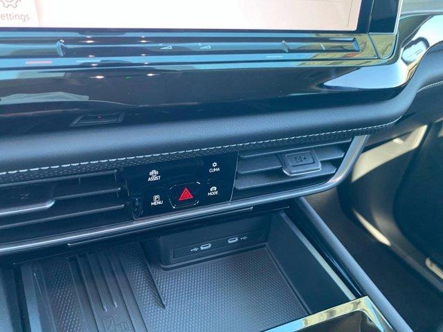 new 2025 Volkswagen Atlas car, priced at $41,935