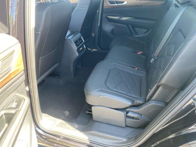new 2025 Volkswagen Atlas car, priced at $43,435
