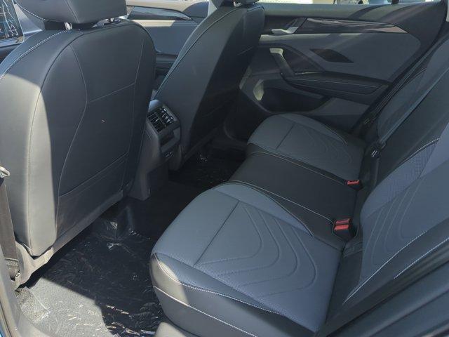 new 2025 Volkswagen Tiguan car, priced at $35,001