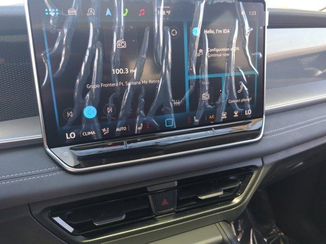 new 2025 Volkswagen Tiguan car, priced at $35,001