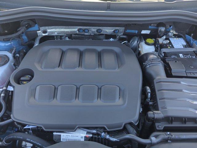 new 2025 Volkswagen Tiguan car, priced at $35,001