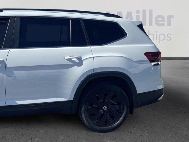 new 2024 Volkswagen Atlas car, priced at $40,251